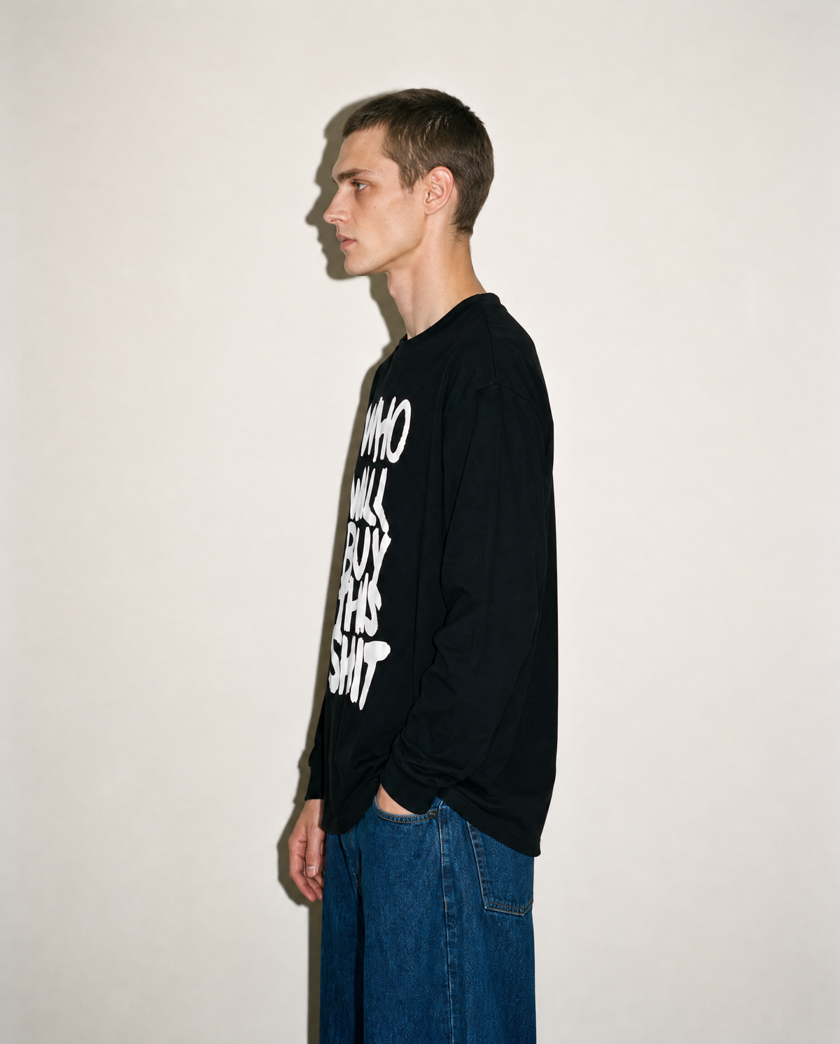 WHO WILL BUY THIS SHIT Slogan Graphic Sweater  / BLACK